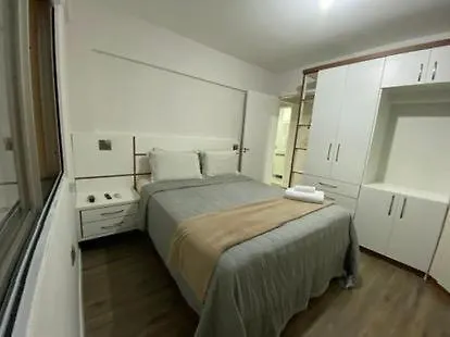 Ap 3 Dormitorios Prox A Praia Central location